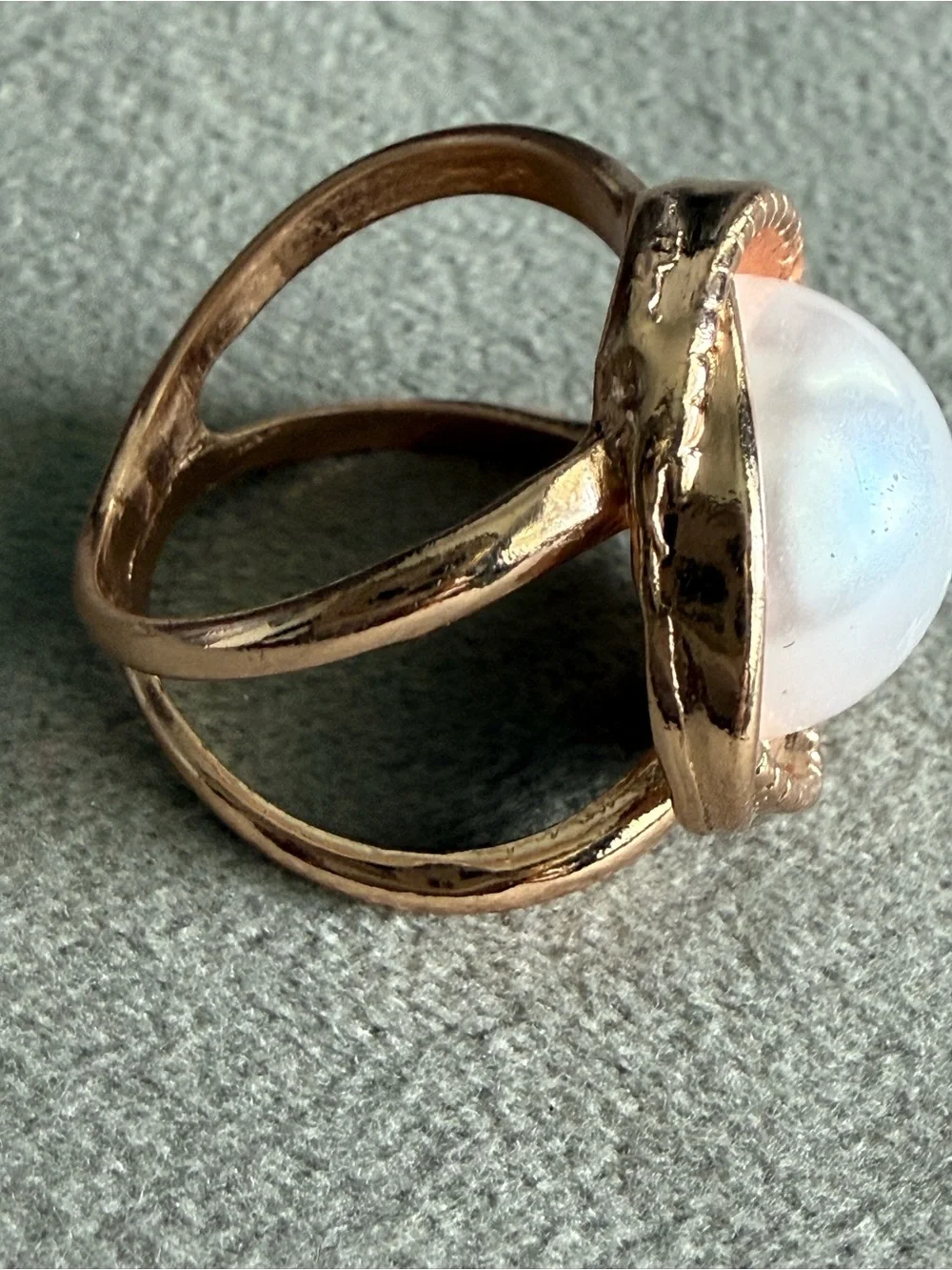 Gold-Tone Pearl Statement Ring - Elegant White Pearl